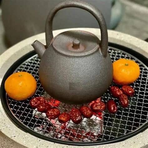 在家里围炉煮茶会中毒吗