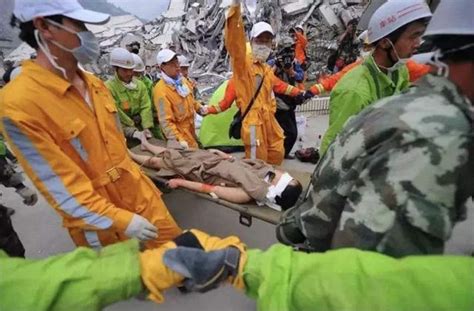 地震幸存者被埋了80个小时