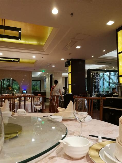 大华饭店餐厅照片