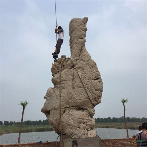 天津大型景观石雕塑