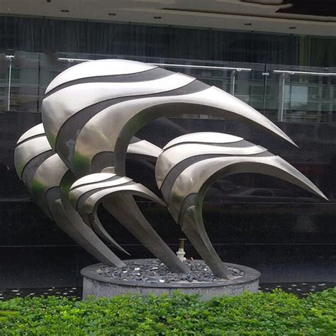 天津抽象不锈钢雕塑多少钱
