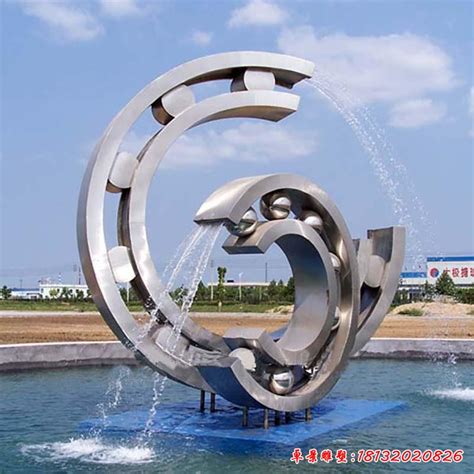 太仓抽象金属喷泉雕塑