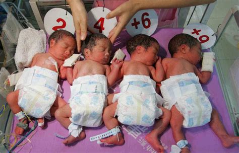 女子生下双胞胎又怀上6胞胎