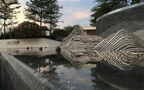 宁波不锈钢山水雕塑施工