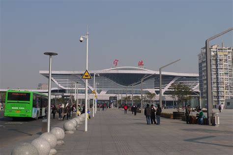 宁波南站到上海浦东机场班车