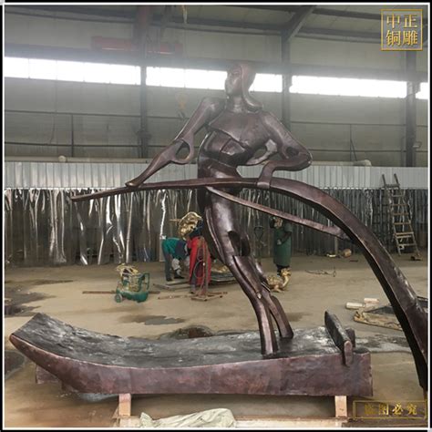 安徽抽象人物雕塑生产厂家