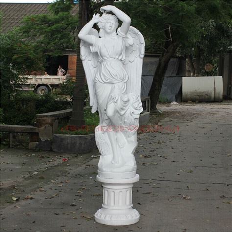 安徽玻璃钢天使人物雕塑定制