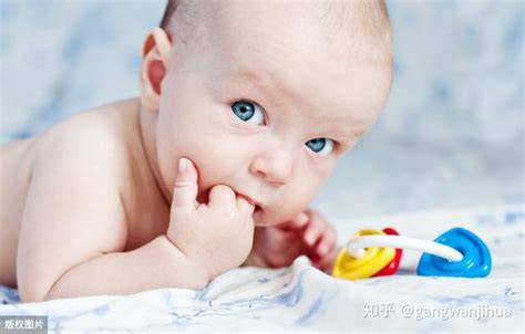 宝宝流口水是什么原因怎么治