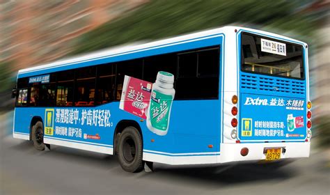宣传公交车广告包括什么