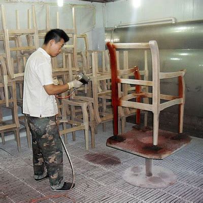 家具厂涂装流水线喷漆工资图片