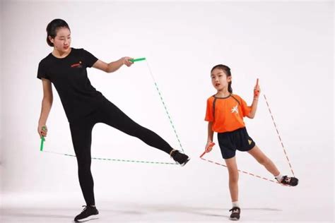 小学生跳绳双人正确方法与技巧