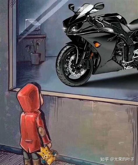 小孩看橱窗里的摩托车gsx250
