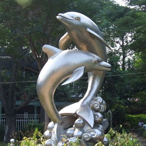山东大型不锈钢海豚雕塑艺术小品