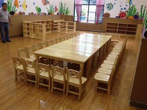 幼儿园16张桌子怎么摆