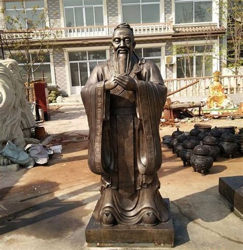 广州孔子铸铜雕塑价格