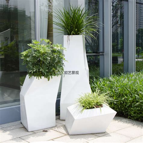 广州玻璃钢花盆研发公司