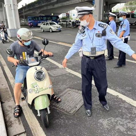 广州电动自行车限行方案相关新闻