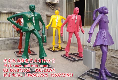 徐州玻璃钢人物雕塑多少钱