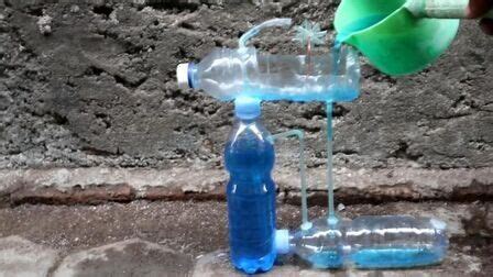 怎么自制饮料瓶自动流水