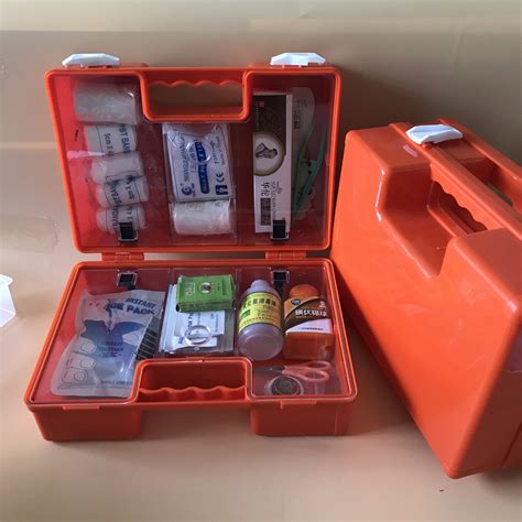 急救箱的配置包括哪些物品及作用