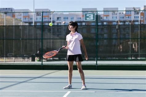 成人学网球多久能学会