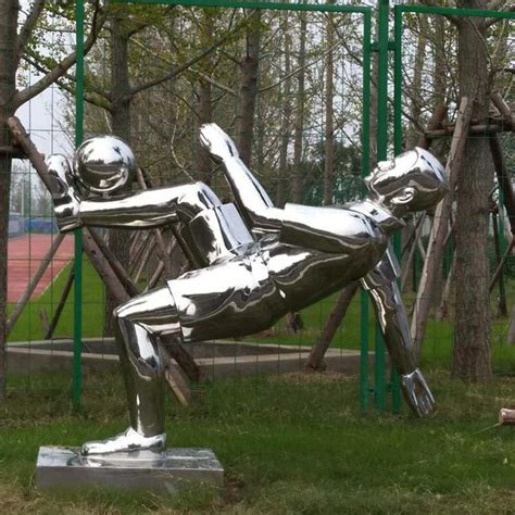 户外不锈钢运动人物雕塑