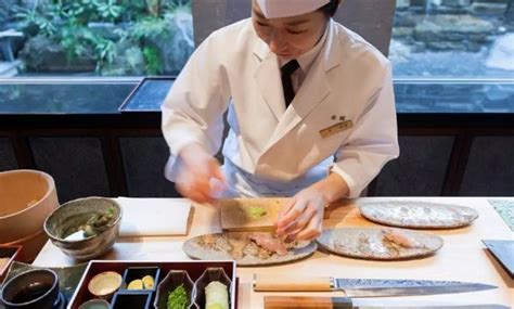 日本厨师签证能一年换一个地方吗