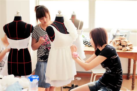 日本服装设计工作室