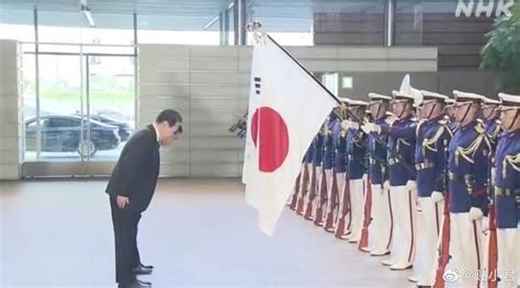 日本韩国鞠躬是从中国传过去的吗