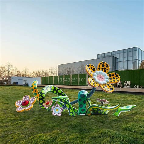 晋城花朵校园玻璃钢景观雕塑公司