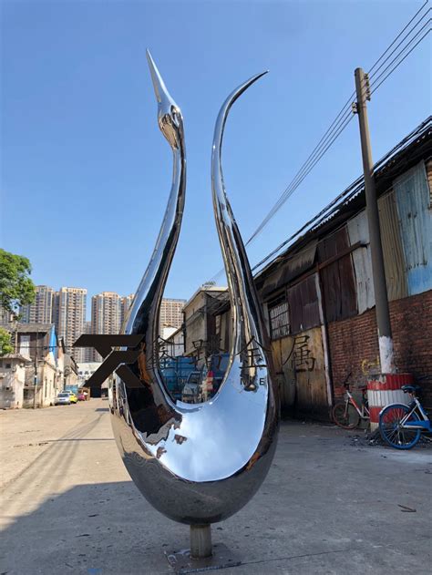 杭州现代不锈钢雕塑推荐咨询