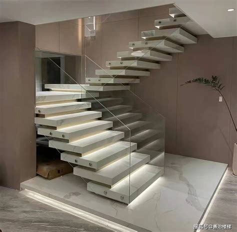 楼梯踏步颜色效果图