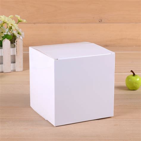正方形白盒