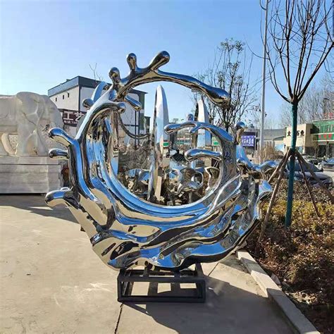 武汉不锈钢雕塑厂