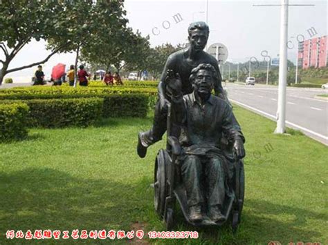 武汉公园水景人物雕塑