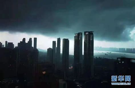 武汉狂风暴雨图