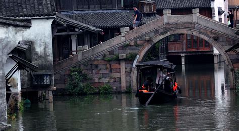 江南小桥流水美景图片