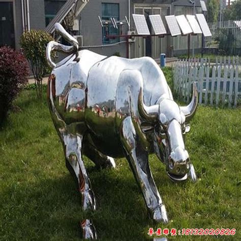 江西不锈钢动物牛雕塑