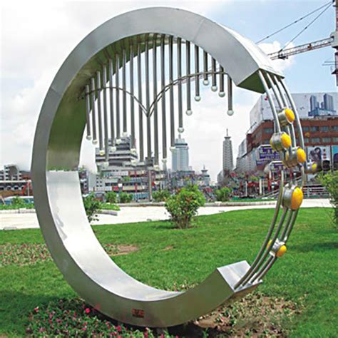 河南不锈钢雕塑厂家定制景观公园