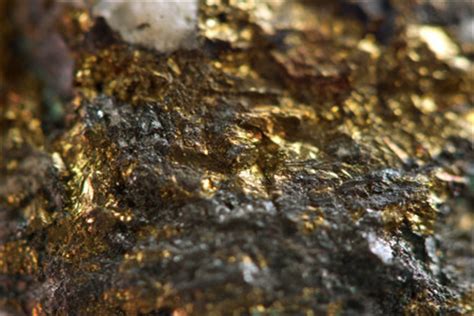 河南发现特大型金矿值多少钱