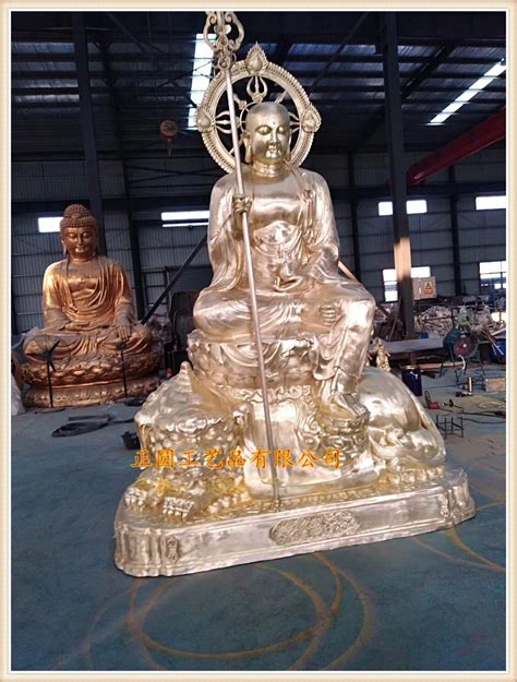 河南铜佛像雕塑厂家