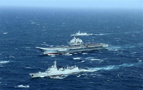 油管热评中国军舰进美海域