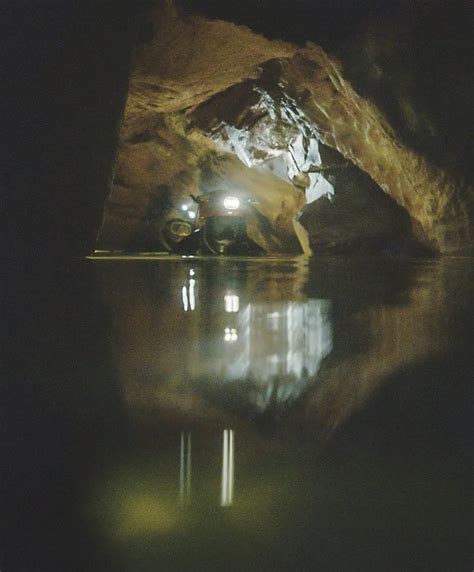 泰国洞穴救援真实影像