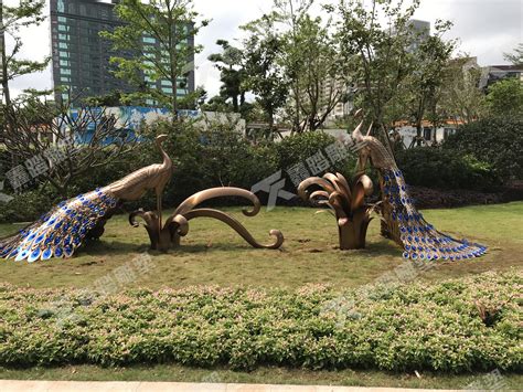海南公园绿地不锈钢景观雕塑制作
