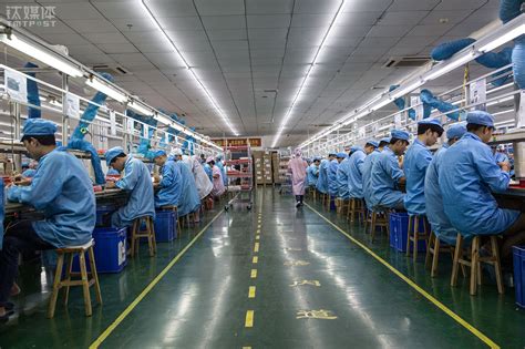 在深圳做流水线工人工资图片