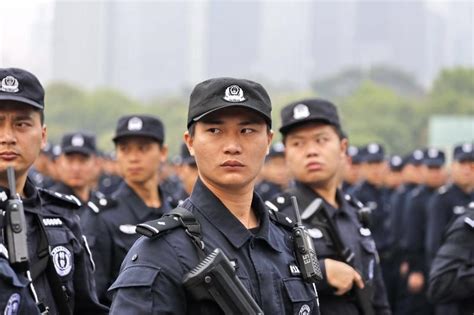 深圳特警巡逻现场实录