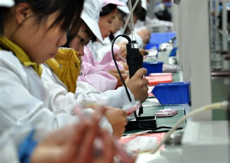 深圳电子厂员工工资是怎么计算的