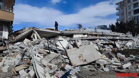 湖南男子回土耳其遇地震