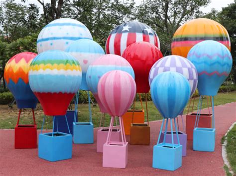 湘潭玻璃钢气球雕塑