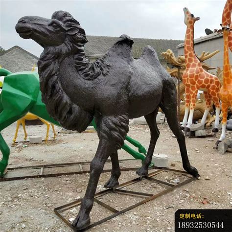 滁州动物玻璃钢雕塑厂家